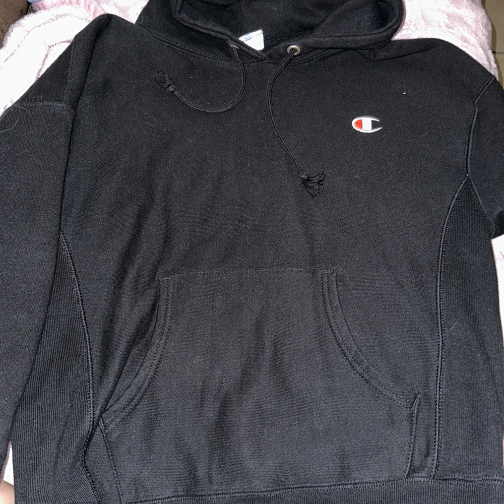 Black champion hoodie size small